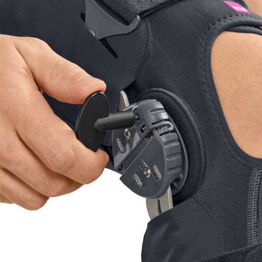 medi M.3 Soft Osteoarthritis OA Knee Brace, Lt Varus (Medial), XS