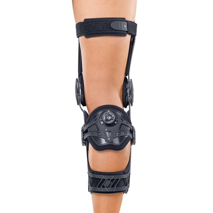 medi M.4s PCL Dynamic Knee Brace