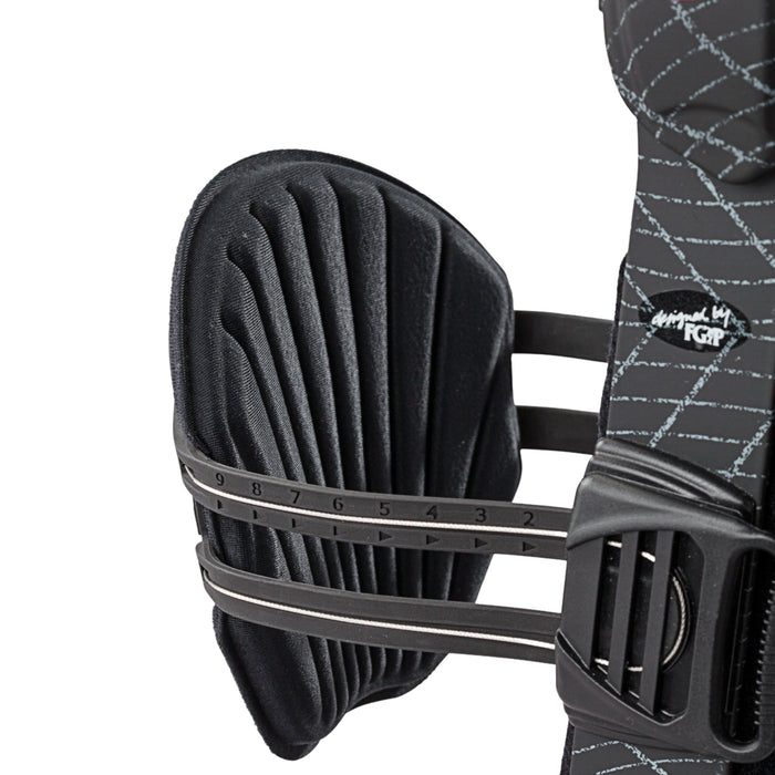 medi M.4s PCL Dynamic Knee Brace