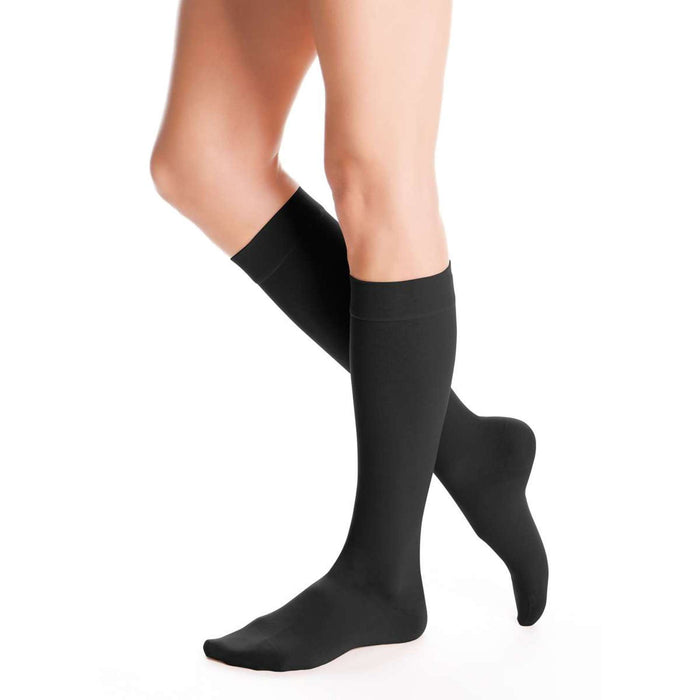 duomed advantage 30-40 mmHg Calf High Closed Toe Compression Stockings