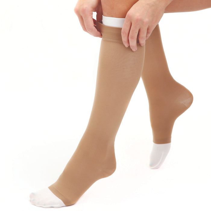 mediven Dual Layer 30-40 mmHg Calf High Compression Stocking Kit, White/Beige, Small-Standard