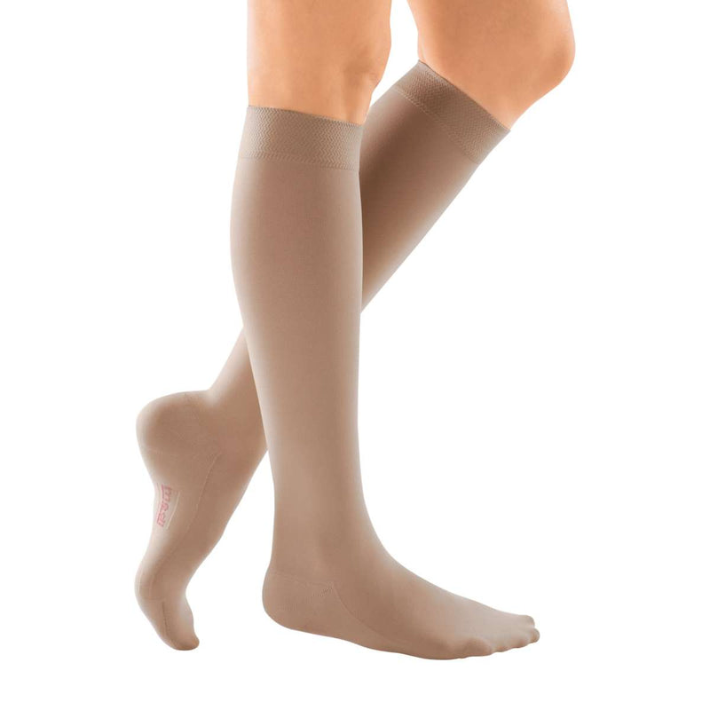 mediven comfort 15-20 mmHg Calf High Closed Toe Compression Stockings, Natural, I-Standard