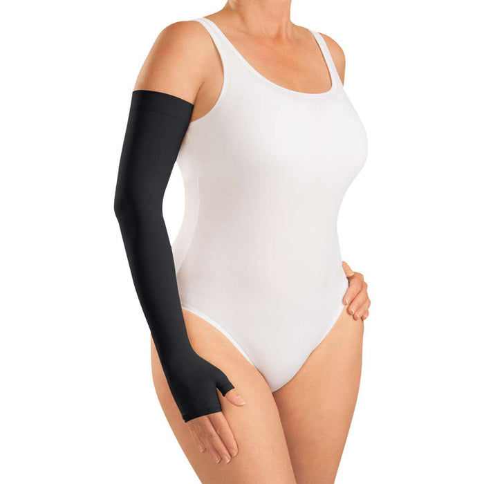 mediven Harmony 20-30 mmHg Compression Armsleeve w/Gauntlet