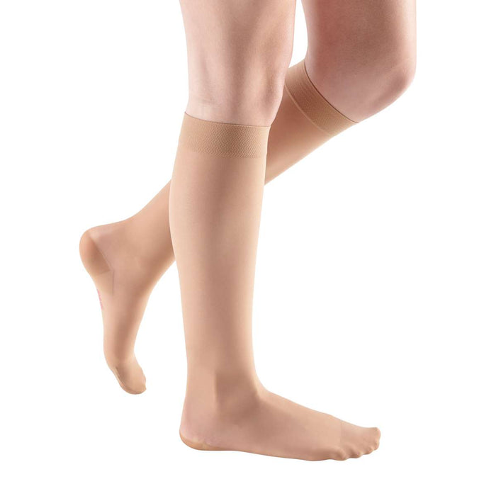 mediven sheer & soft 30-40 mmHg Calf High Closed Toe Compression Stockings