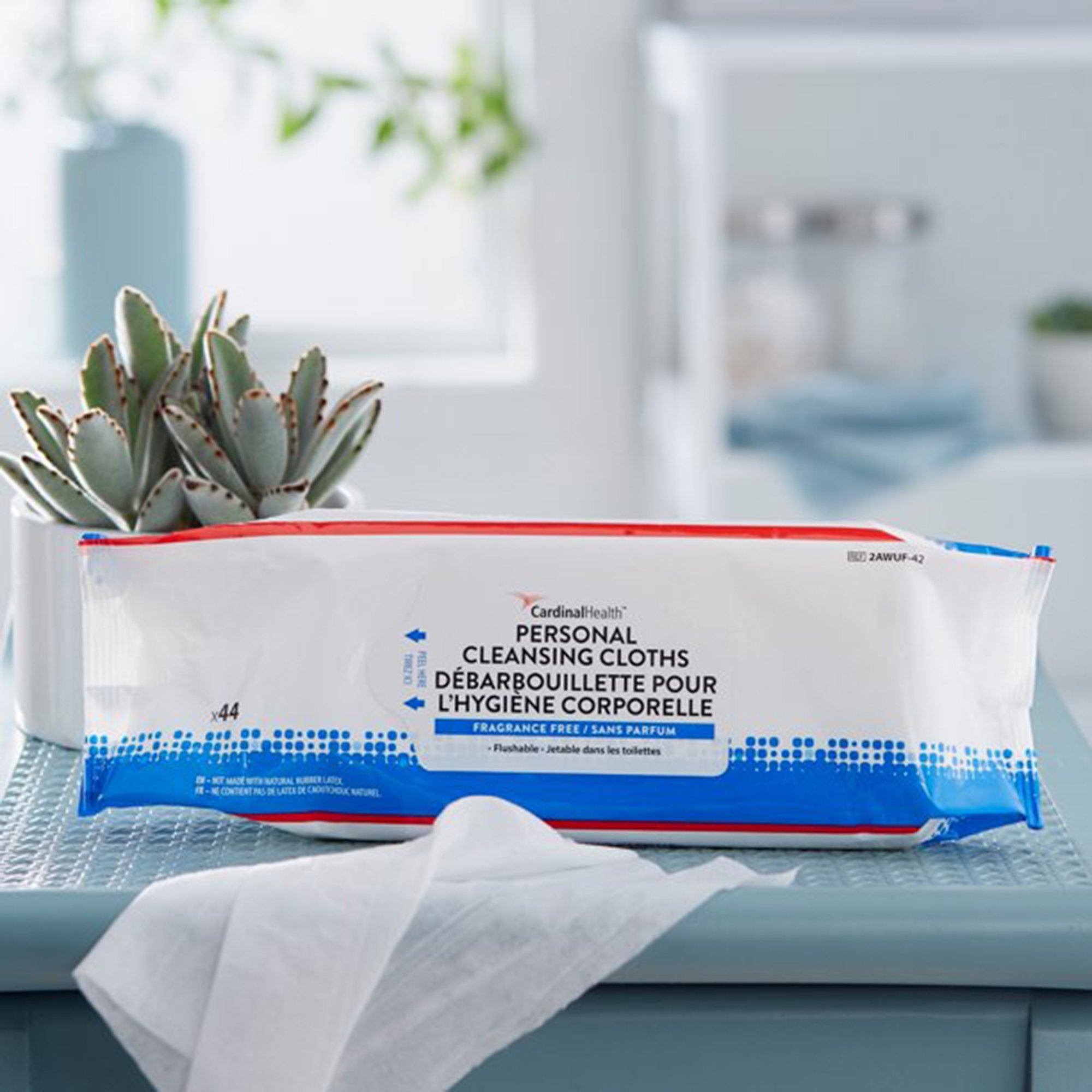 Cardinal Health™ Wings™ Flushable Rinse-Free Personal Wipes